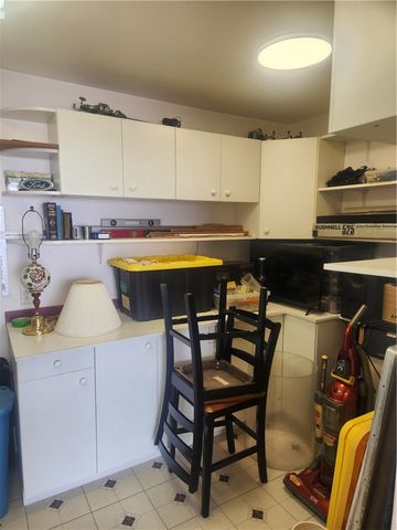 20 W Grand Wash Drive, Meadview, AZ 86444