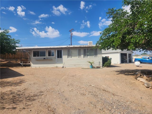 20 W Grand Wash Drive, Meadview, AZ 86444
