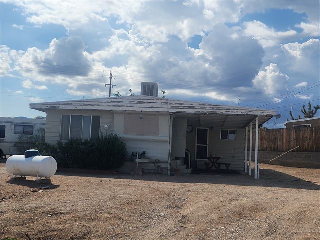 20 W Grand Wash Drive, Meadview, AZ 86444