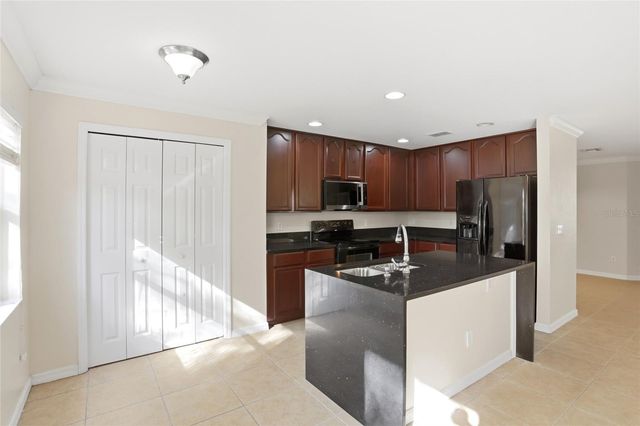 3756 COLLINGWOOD LANE, Oviedo, FL 32765