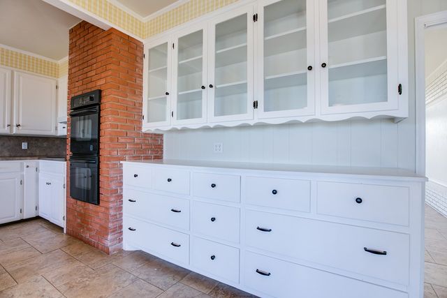 4123 Mercedes St, San Angelo, TX 76901