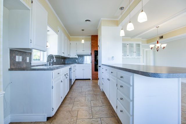 4123 Mercedes St, San Angelo, TX 76901