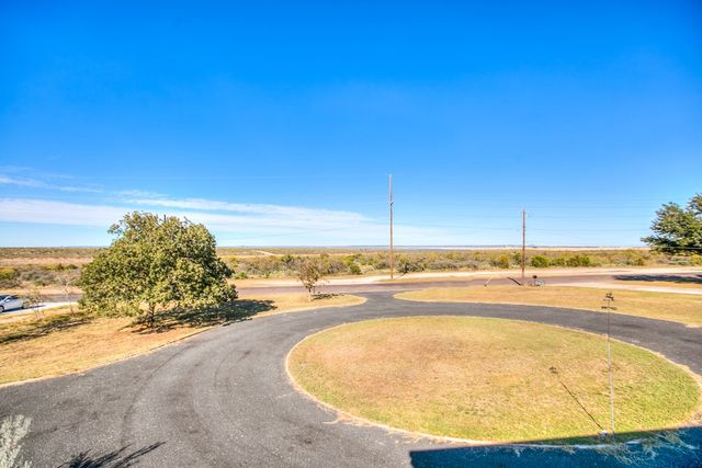 4123 Mercedes St, San Angelo, TX 76901