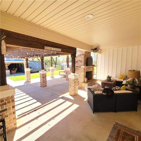 10051 Blackwell Nursery Road S, Semmes, AL 36575