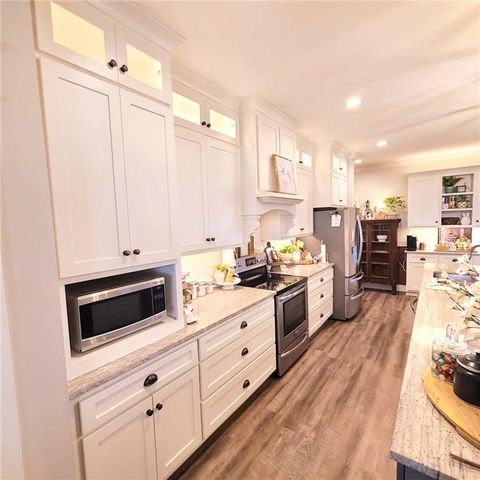 10051 Blackwell Nursery Road S, Semmes, AL 36575