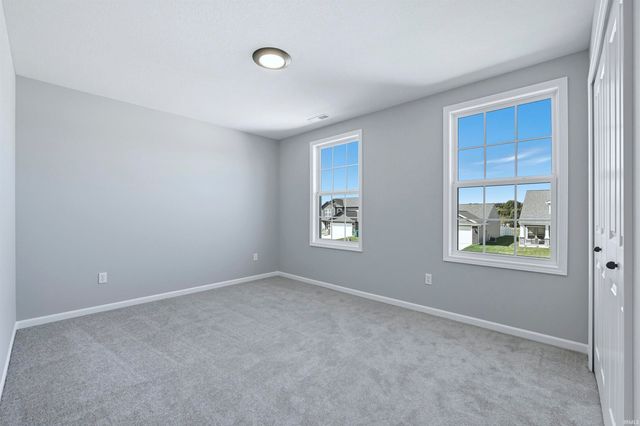 542 Lago Court, Fort Wayne, IN 46818