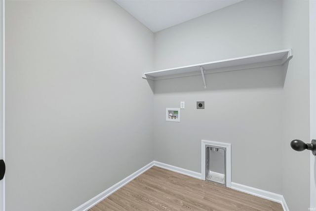 542 Lago Court, Fort Wayne, IN 46818