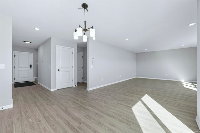 542 Lago Court, Fort Wayne, IN 46818