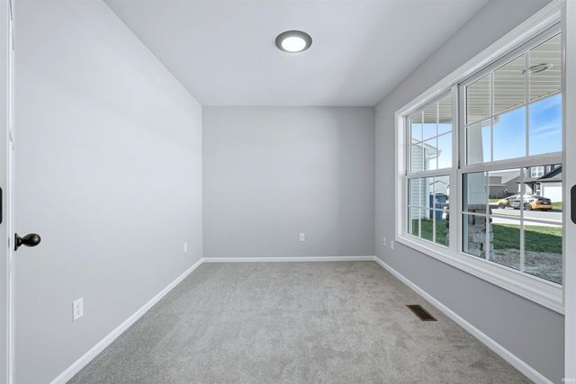 542 Lago Court, Fort Wayne, IN 46818