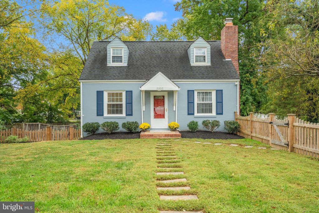 5005 ROSEMONT AVE, Alexandria, VA 22309