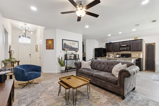 100 Tall Meadow Street, Azle, TX 76020