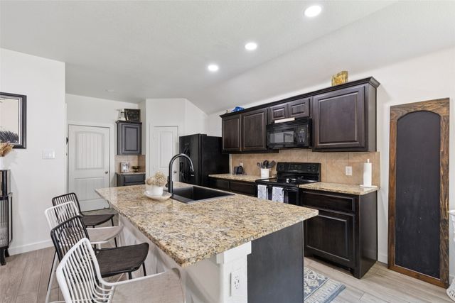 100 Tall Meadow Street, Azle, TX 76020