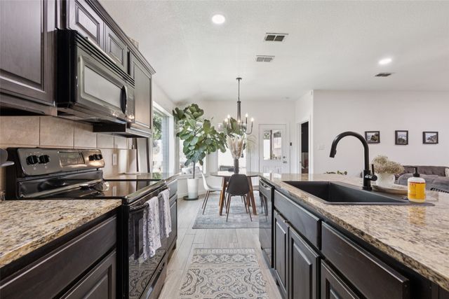 100 Tall Meadow Street, Azle, TX 76020