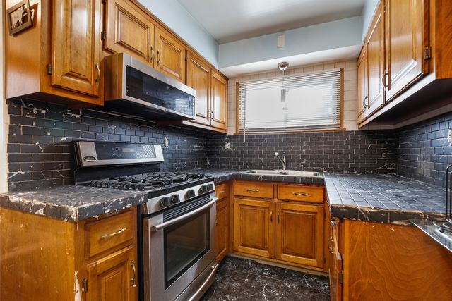 302 W 13th Street, Chicago Heights, IL 60411