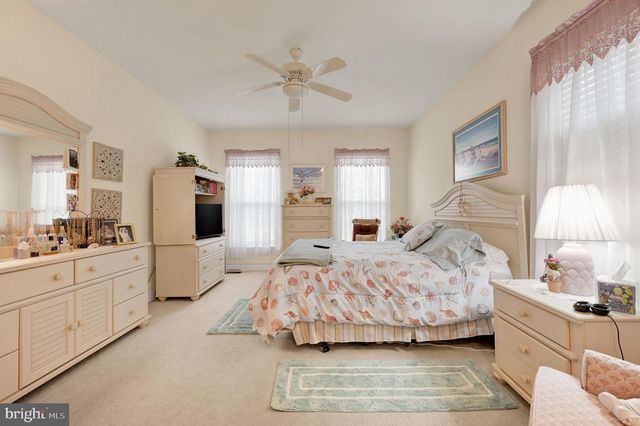 6089 W DENNEYS RD, Dover, DE 19901