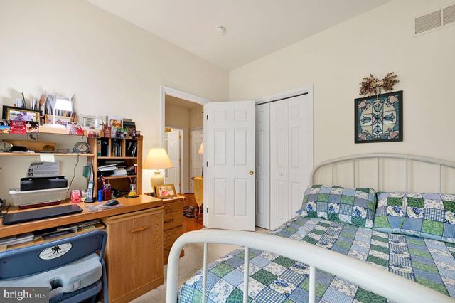 6089 W DENNEYS RD, Dover, DE 19901