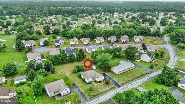 6089 W DENNEYS RD, Dover, DE 19901