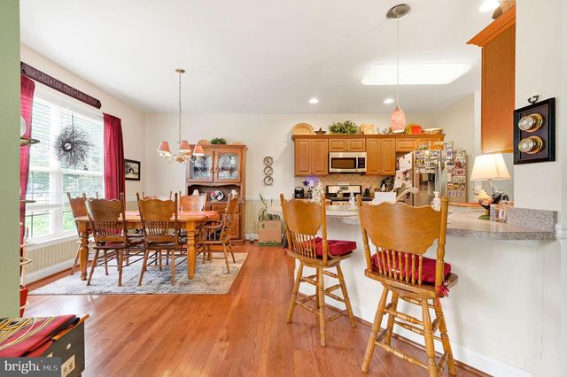 6089 W DENNEYS RD, Dover, DE 19901