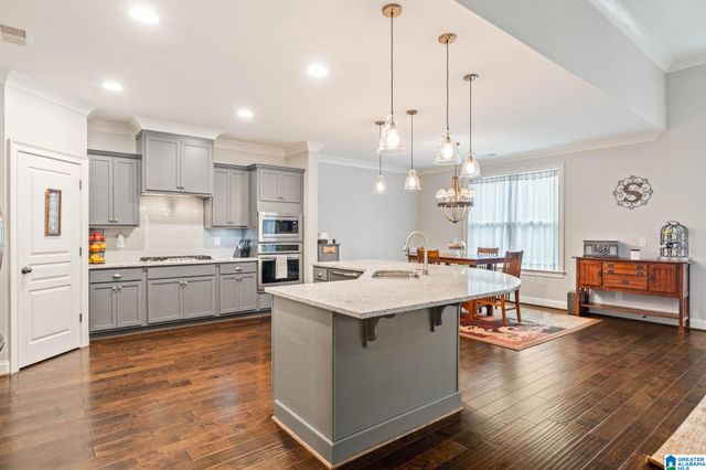 4852 HERITAGE HILLS WAY, Vestavia Hills, AL 35242
