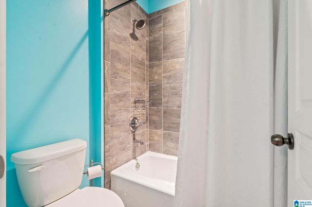 4852 HERITAGE HILLS WAY, Vestavia Hills, AL 35242