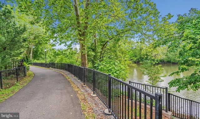 5 CAMERON CT, Royersford, PA 19468