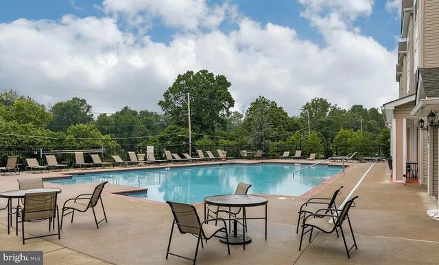 5 CAMERON CT, Royersford, PA 19468