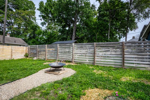 2102 Gent Avenue, Indianapolis, IN 46202