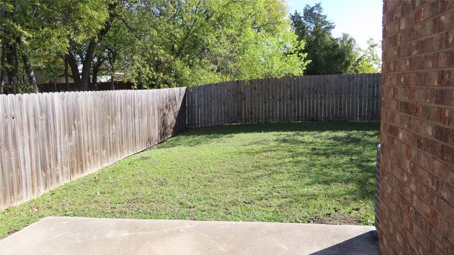 1260 Redman Avenue, Mesquite, TX 75149