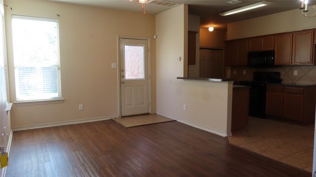 1260 Redman Avenue, Mesquite, TX 75149