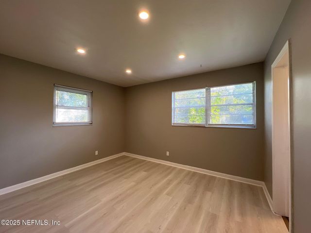 9028 CASTLE Boulevard, Jacksonville, FL 32208