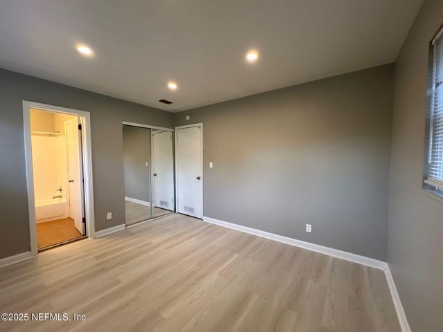 9028 CASTLE Boulevard, Jacksonville, FL 32208