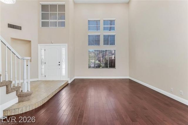 7 Crown Valley Drive, Henderson, NV 89074