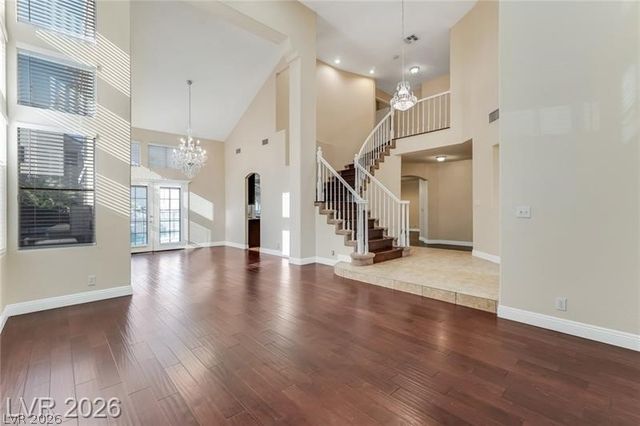 7 Crown Valley Drive, Henderson, NV 89074