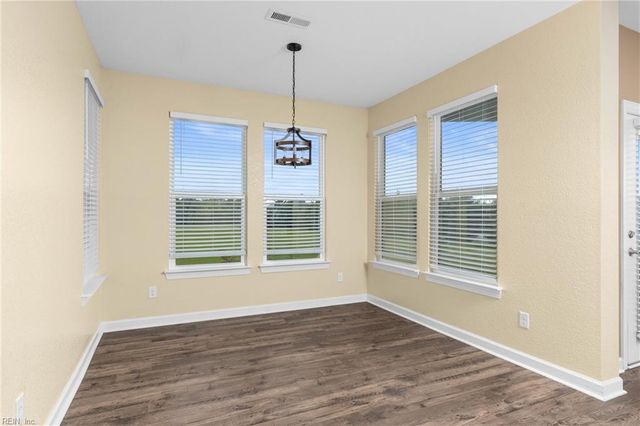 110 Ashbee CT, Moyock, NC 27958