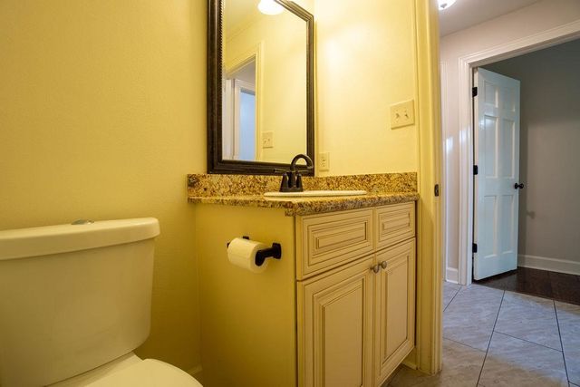 202 Racquet Lane, Houma, LA 70360