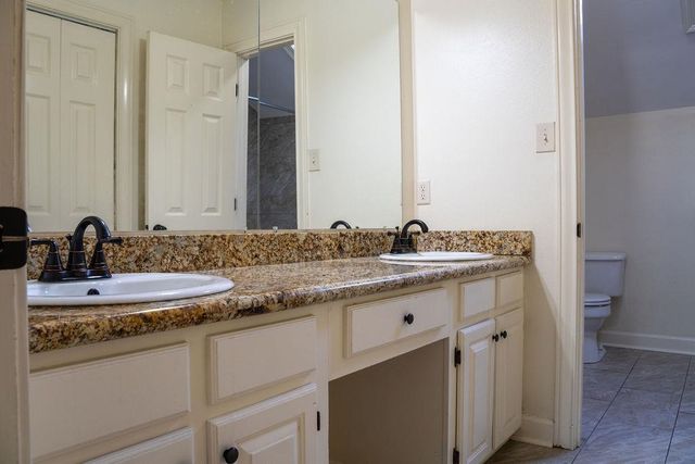 202 Racquet Lane, Houma, LA 70360
