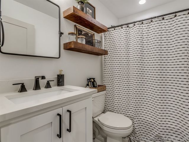 4713 E 146th Street S, Bixby, OK 74008