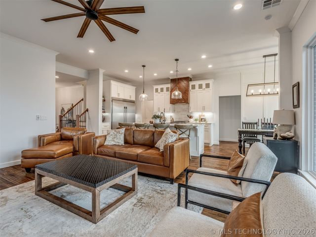 4713 E 146th Street S, Bixby, OK 74008