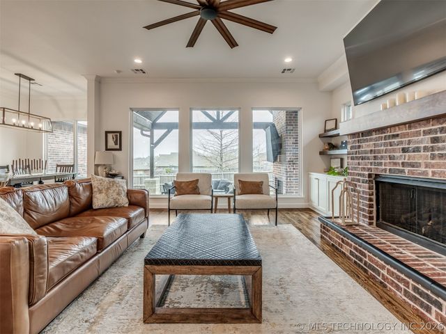 4713 E 146th Street S, Bixby, OK 74008