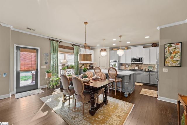 15 Knights Valley Drive, Simpsonville, SC 29681