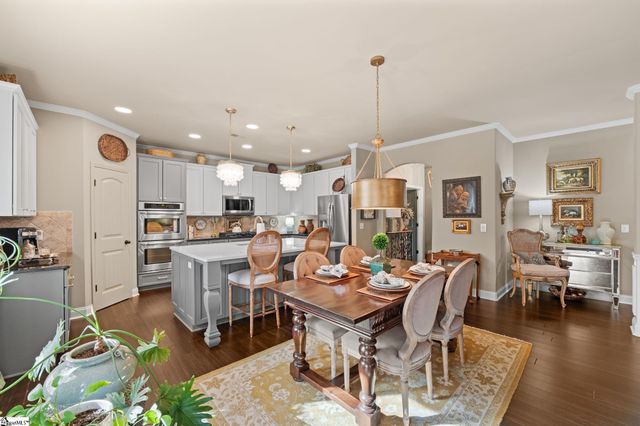 15 Knights Valley Drive, Simpsonville, SC 29681