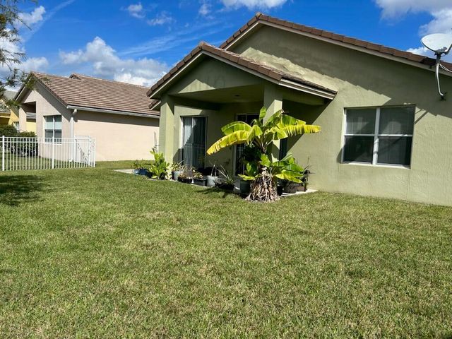 9981 SW Glenbrook Drive, Port St. Lucie, FL 34987