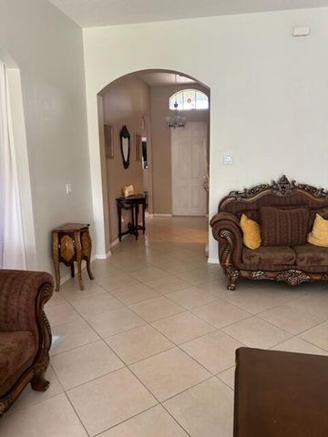 9981 SW Glenbrook Drive, Port St. Lucie, FL 34987
