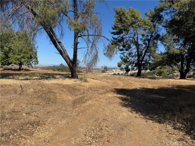 60 Redwood, Calimesa, CA 92399