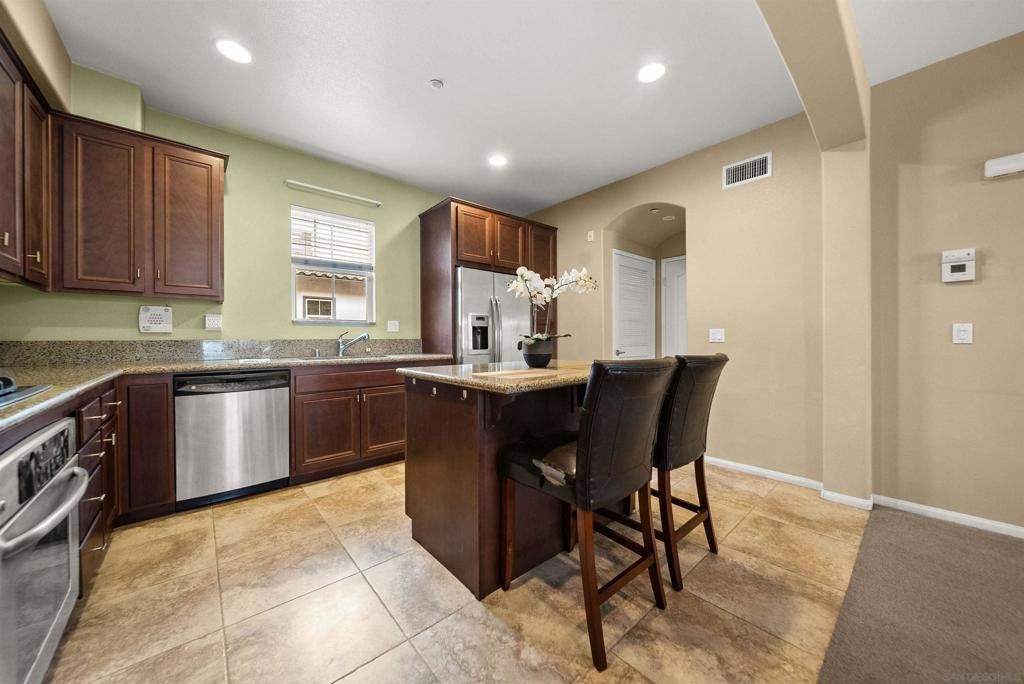 Image 8 of property listing at 1622 Gila Ct 172, Chula Vista, CA 91915