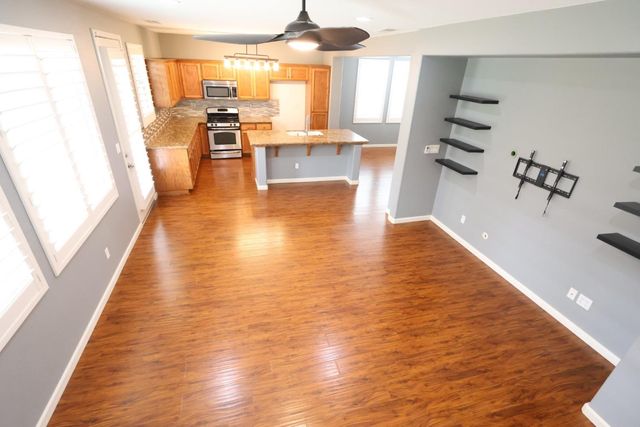 7369 E Garland Avenue, Fresno, CA 93737