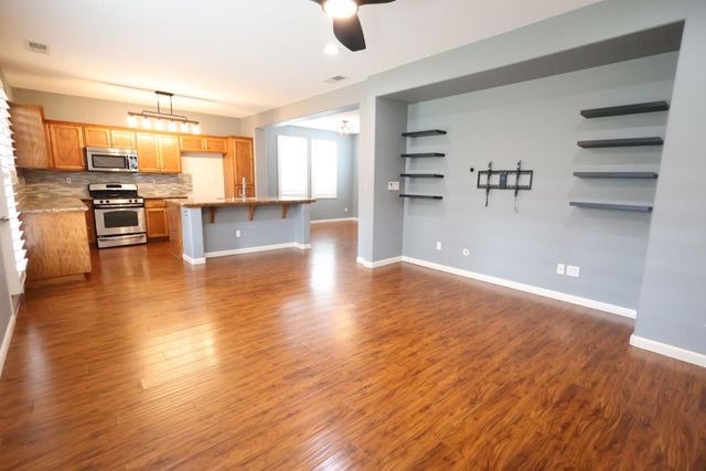 7369 E Garland Avenue, Fresno, CA 93737