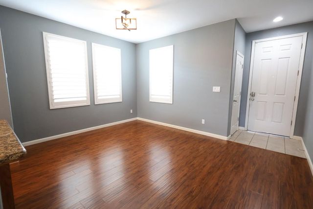 7369 E Garland Avenue, Fresno, CA 93737