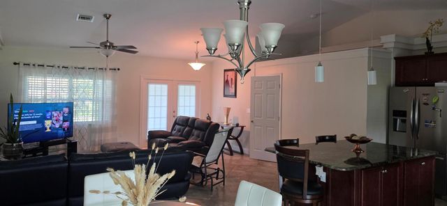 5838 NW Gillespie Avenue, Port St Lucie, FL 34986