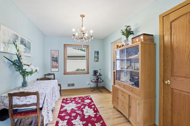 3110 W 82nd Street, Bloomington, MN 55431